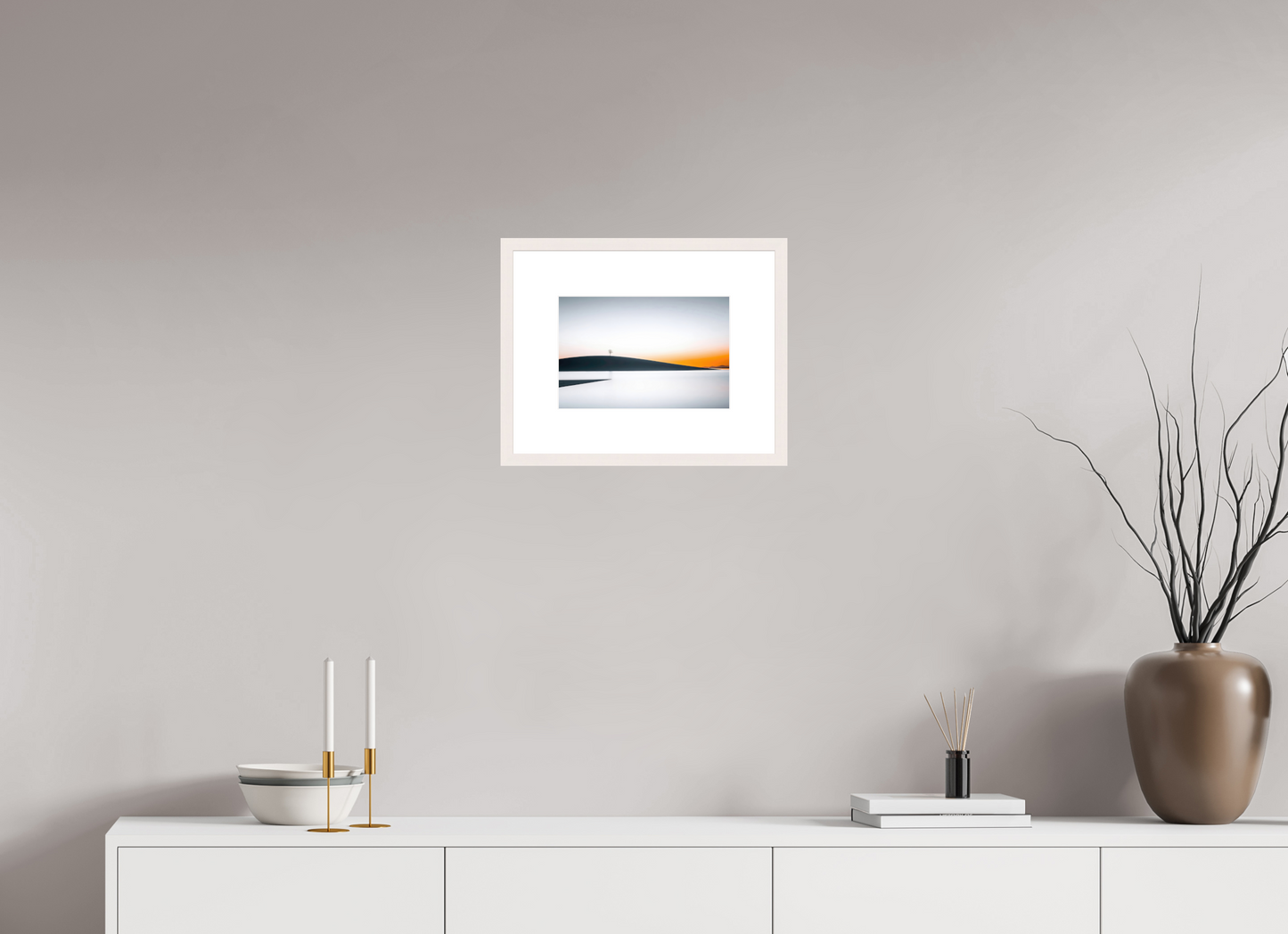 30 x 20 cm, Fine Art Print gerahmt Einsamer Baum im Abendlicht