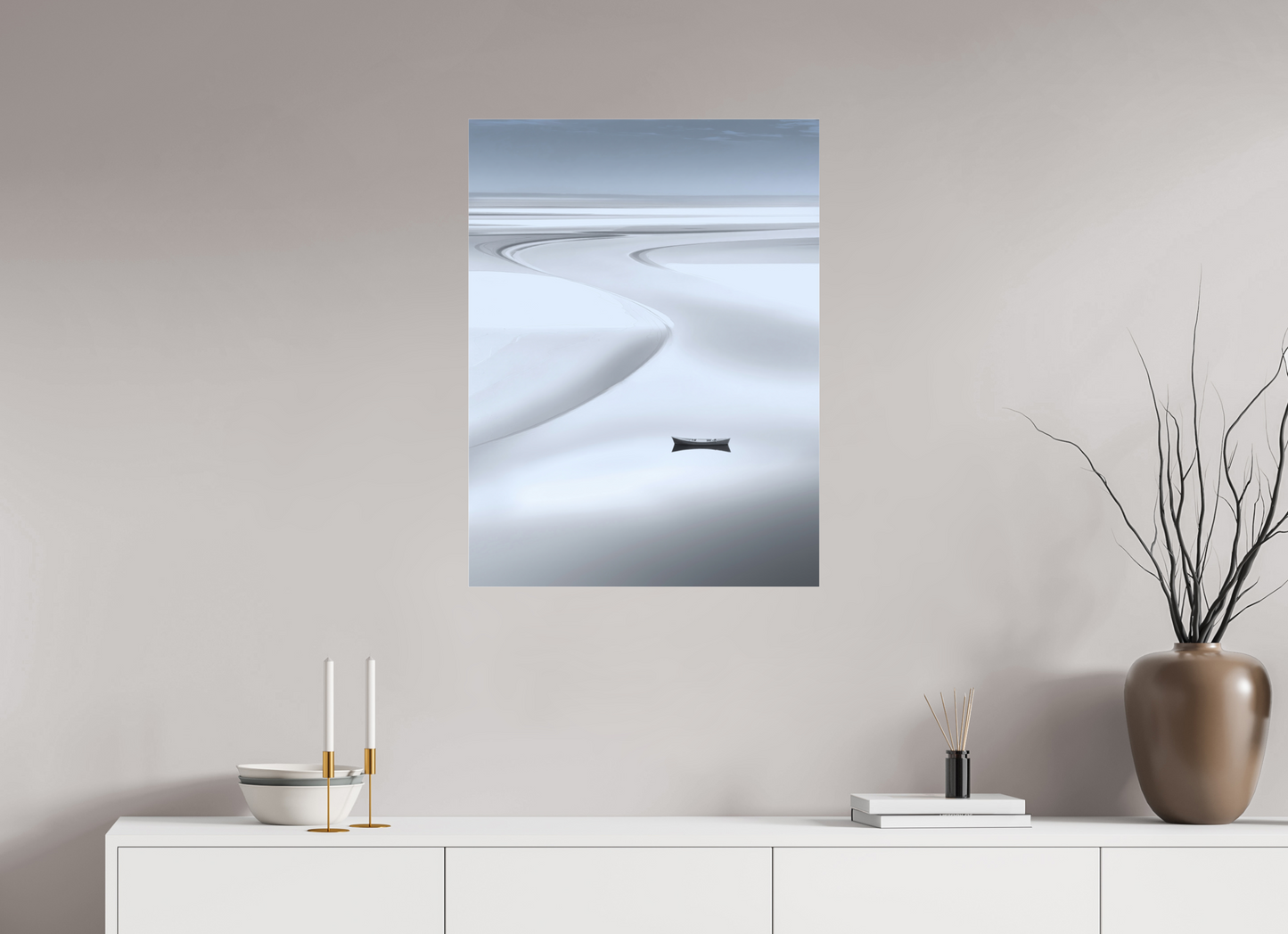 60 x 80 cm, Fine Art Pigmentdruck hinter Acrylglas Boot im Wattenmeer