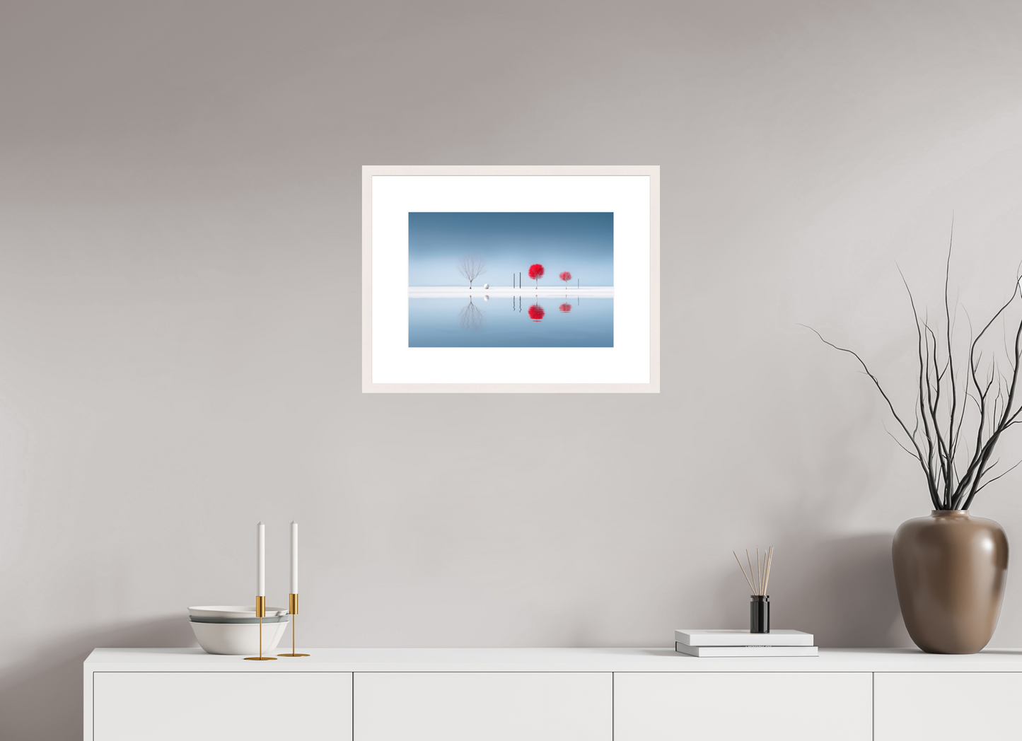 45 x 30 cm, Fine Art Print gerahmt Rote Stille am Ufer